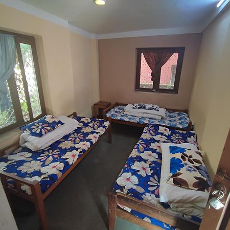 Happy Donkey Hostel Катманду Экстерьер фото